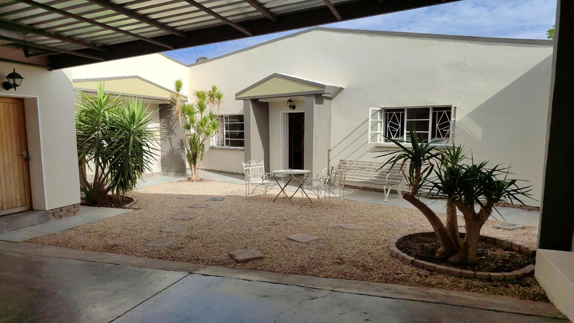 קיטמנשופ Bird'S Nest Guest House מראה חיצוני תמונה